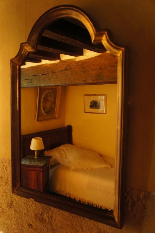 Hotel Particulier Maleteste Дижон Номер фото